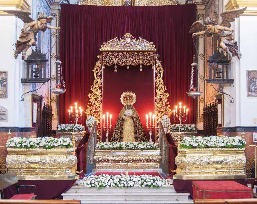 Besamanos a María Santísima de la Amargura