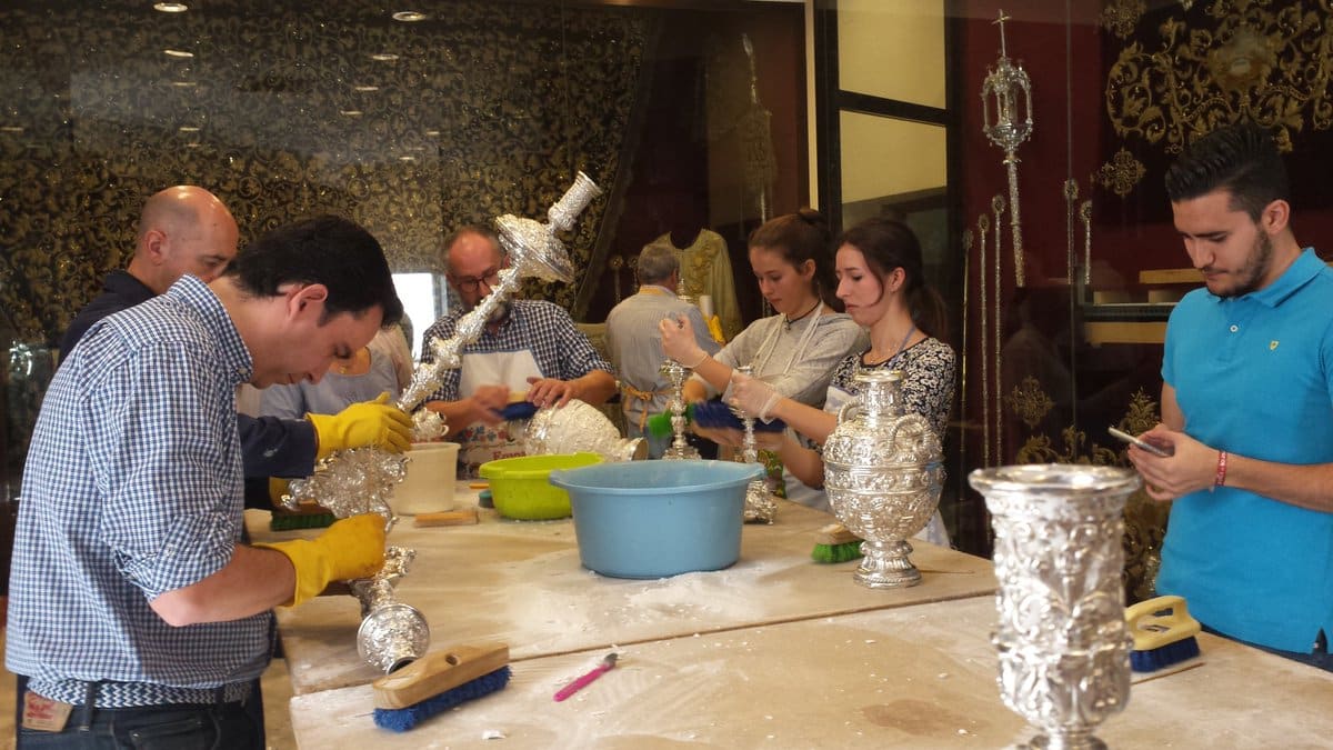 “Maratones” de limpieza de plata: 25 y 28 de febrero