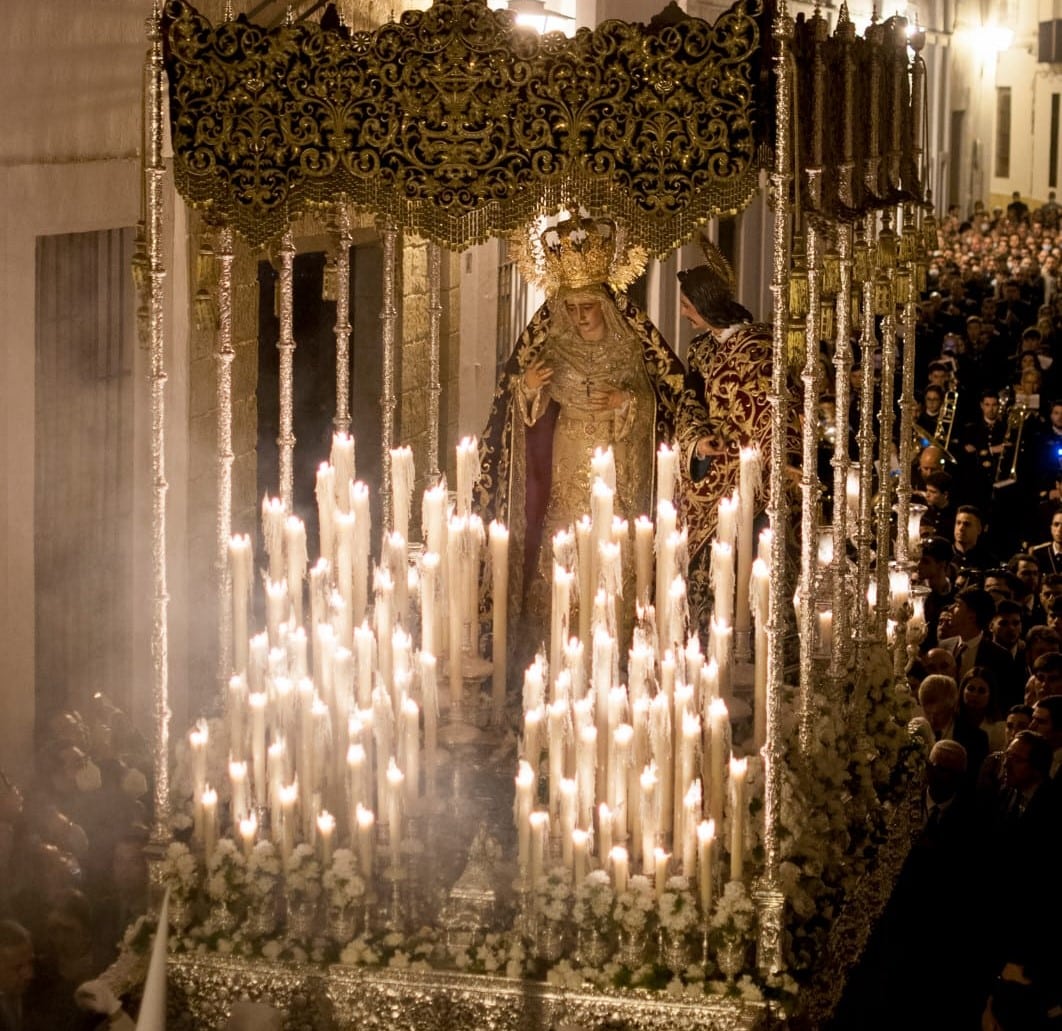El Cabildo General aprueba la participación en la Procesión General del Santo Entierro