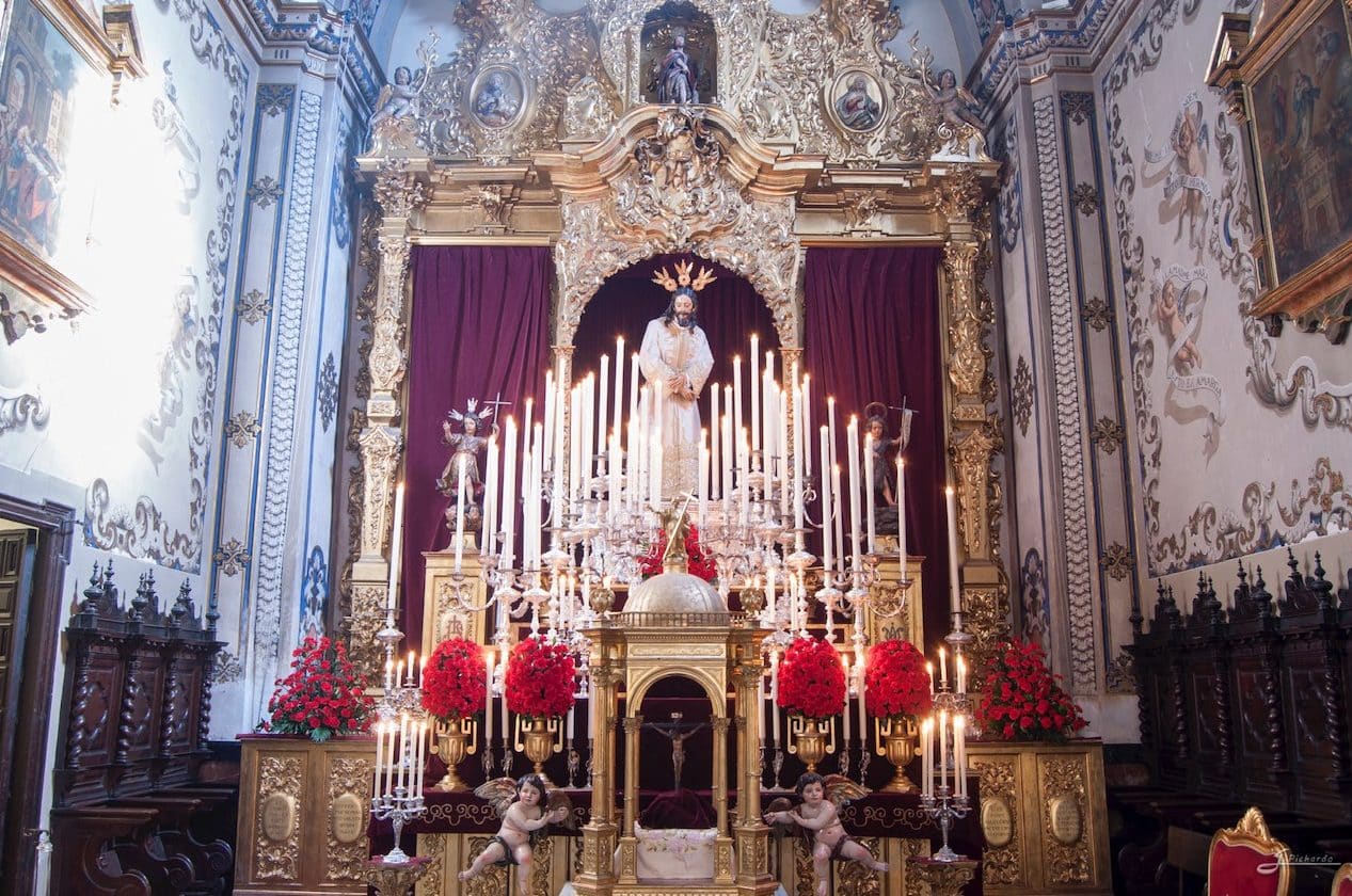 https://www.amargura.org/galeria-fotografica-actos-y-cultos-semana-santa-2021/
