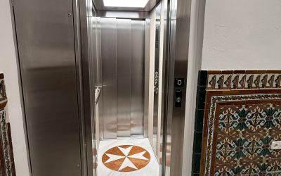 Inaugurado y bendecido el ascensor de la casa hermandad