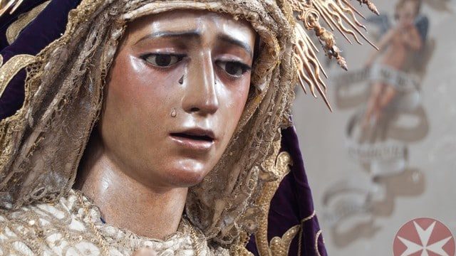 Besamanos Virgen 2016 Hermandad de la Amargura