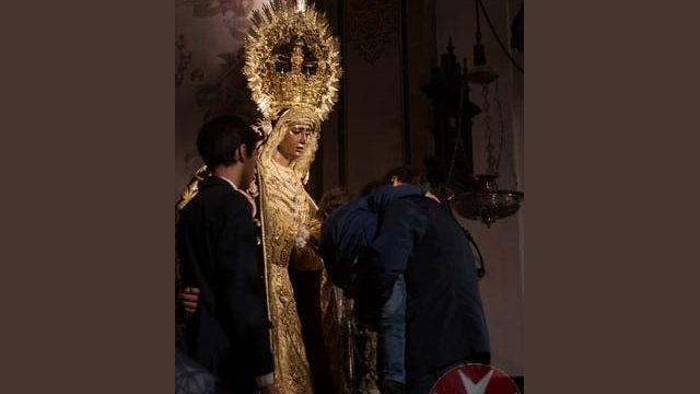 Besamanos Virgen 2016 Hermandad de la Amargura