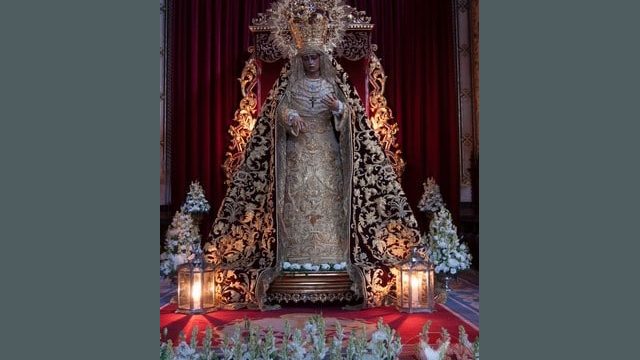Besamanos Virgen 2016 Hermandad de la Amargura