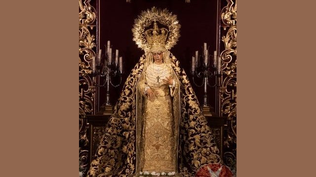 Besamanos Virgen 2016 Hermandad de la Amargura
