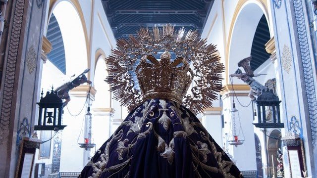 Besamanos Virgen 2017