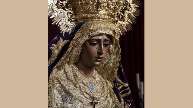 Besamanos Virgen 2017