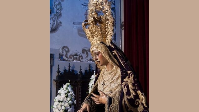 Besamanos Virgen 2017