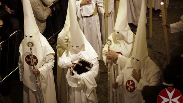 SEVILLA. 20-MARZO-2016. SEMANA SANTA , DOMINGO DE RAMOS, SALIDA DE LA AMARGURA Y NUESTRO PADRE JESUS DEL SILENCIO EN EL DESPRECIO DE HERODES. FOTO : RAUL DOBLADO. ARCHSEV Domingo-de-Ramos-2016