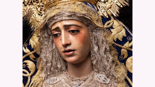 Besamanos extraordinario a la Santísima Virgen