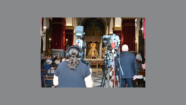 Besamanos extraordinario a la Santísima Virgen