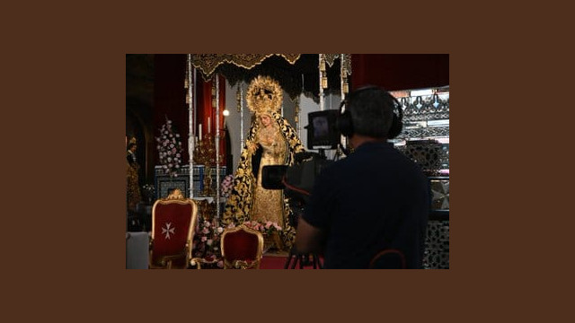 Besamanos extraordinario a la Santísima Virgen