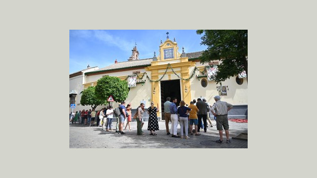 Besamanos extraordinario a la Santísima Virgen
