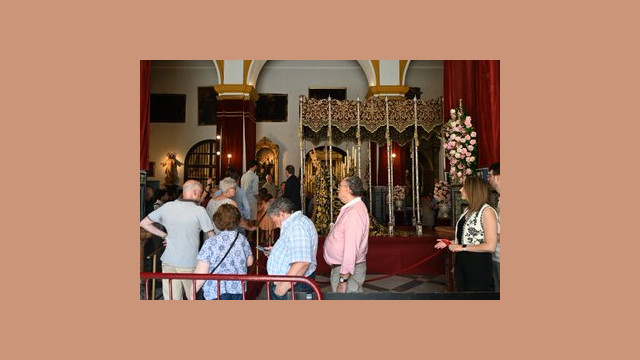 Besamanos extraordinario a la Santísima Virgen